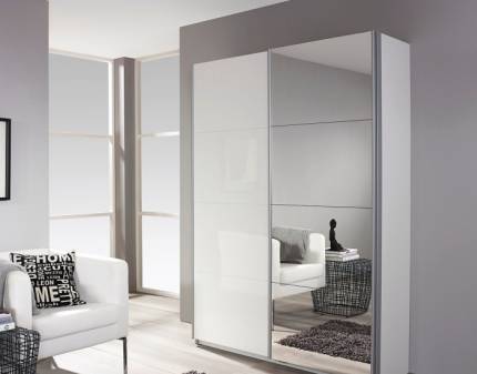 Dulap cu usi glisante MINOSA PLUS 136x197x48cm alb alpin/ alb lucios - oglinda, maner aluminiu